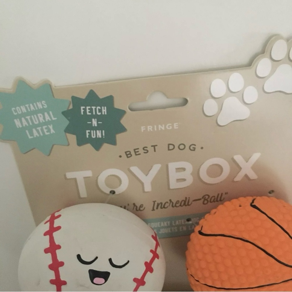 Dog Toys Squeaky Latex Fetch Fun Sports Balls “You’re Incredi-ball” NEW | Fringe - Picture 2 of 8